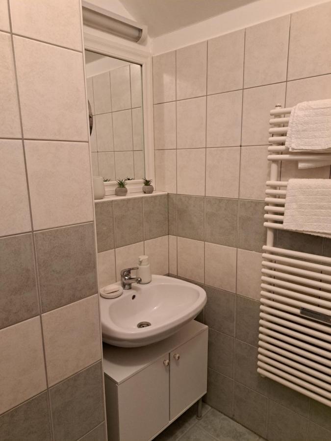 Rozsa Apartman Keszthely Eksteriør bilde